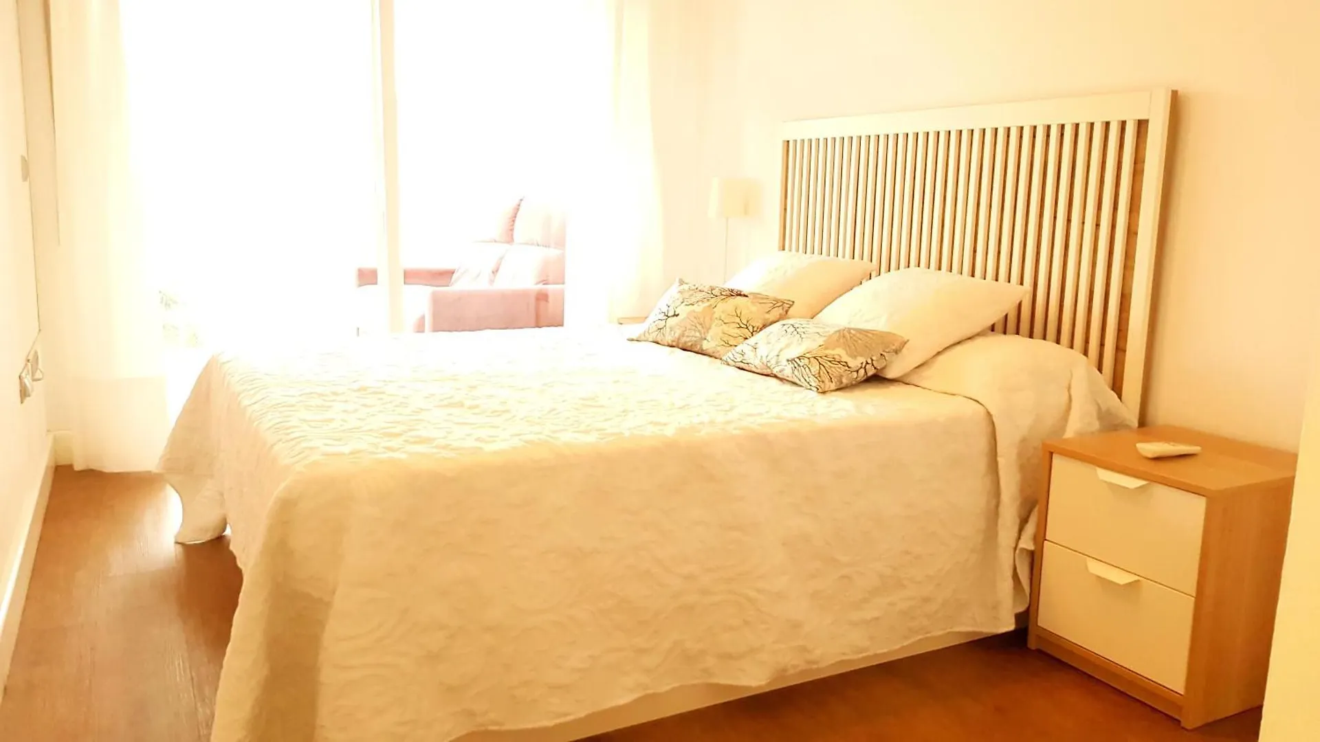 דירה Apartamento Arcangel בנאלמדנה ספרד